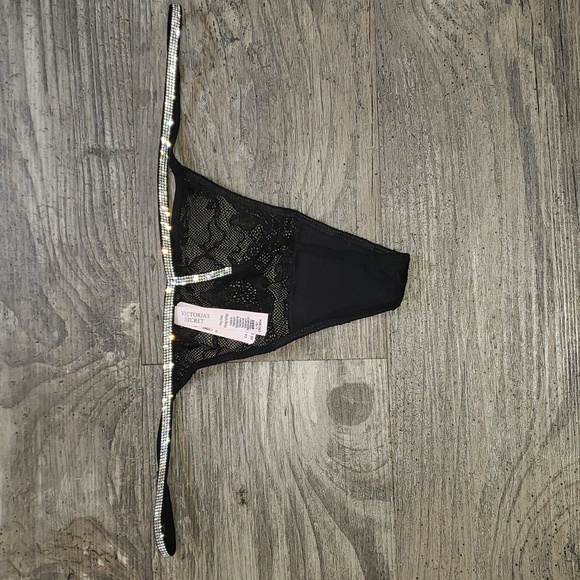 🐈‍⬛️Victoria's Secret Very Sexy Shine Strap Lace V-String Large *NEW*🐈‍⬛️ - Picture 5 of 5